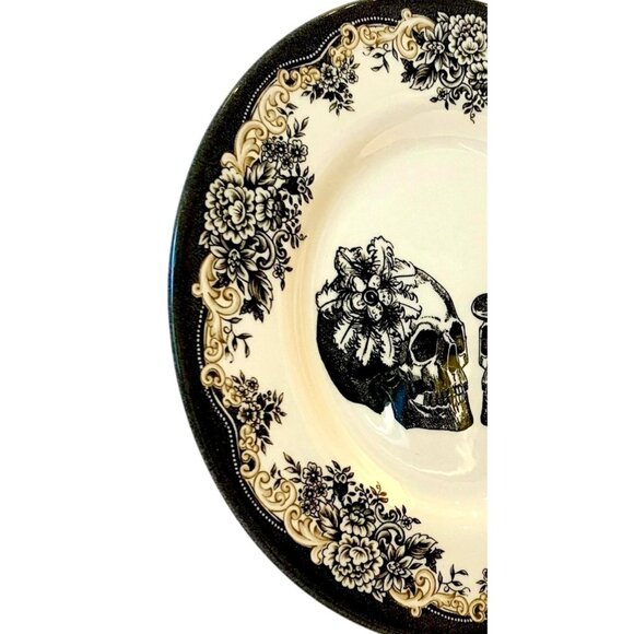 NEW Royal Stafford Party King Skulls Gothic Ceramic Serving, Salad Plate-ENGLAND - Picture 8 of 12